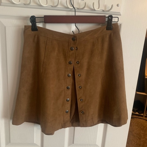 Abercrombie and Fitch Button Down Skirt - Picture 2 of 4